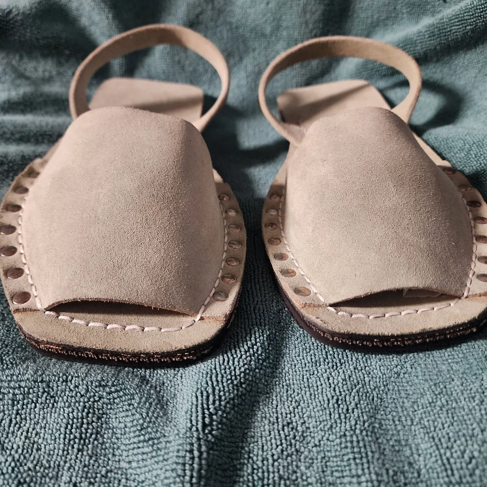 Zara Beige Suede Studded Slide Sandals - Picture 4 of 5